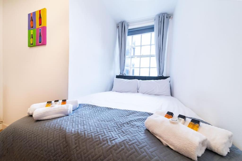 Beautiful One Bedroom Flat In Tavistock Place ロンドン エクステリア 写真