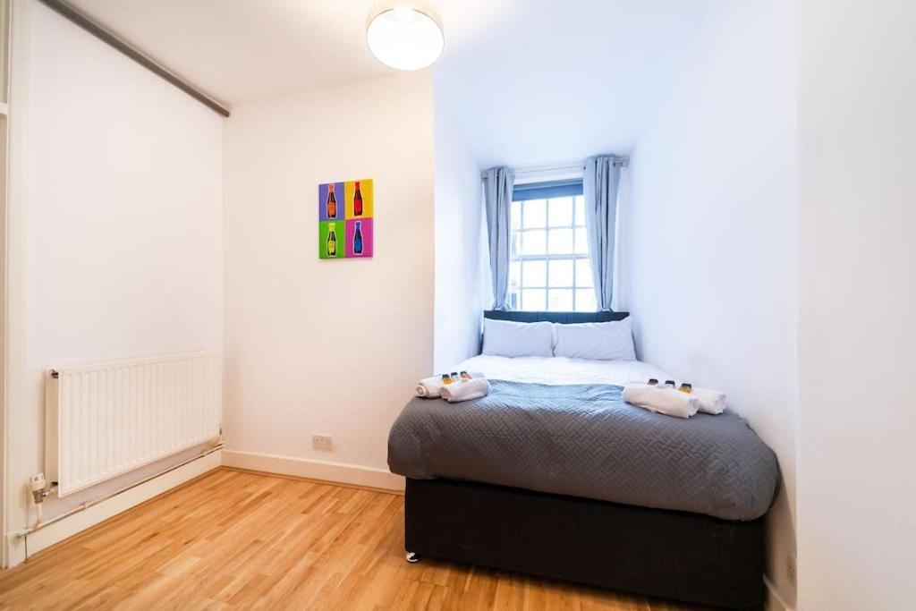 Beautiful One Bedroom Flat In Tavistock Place ロンドン エクステリア 写真